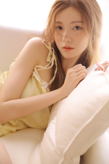 女性超模冰冰